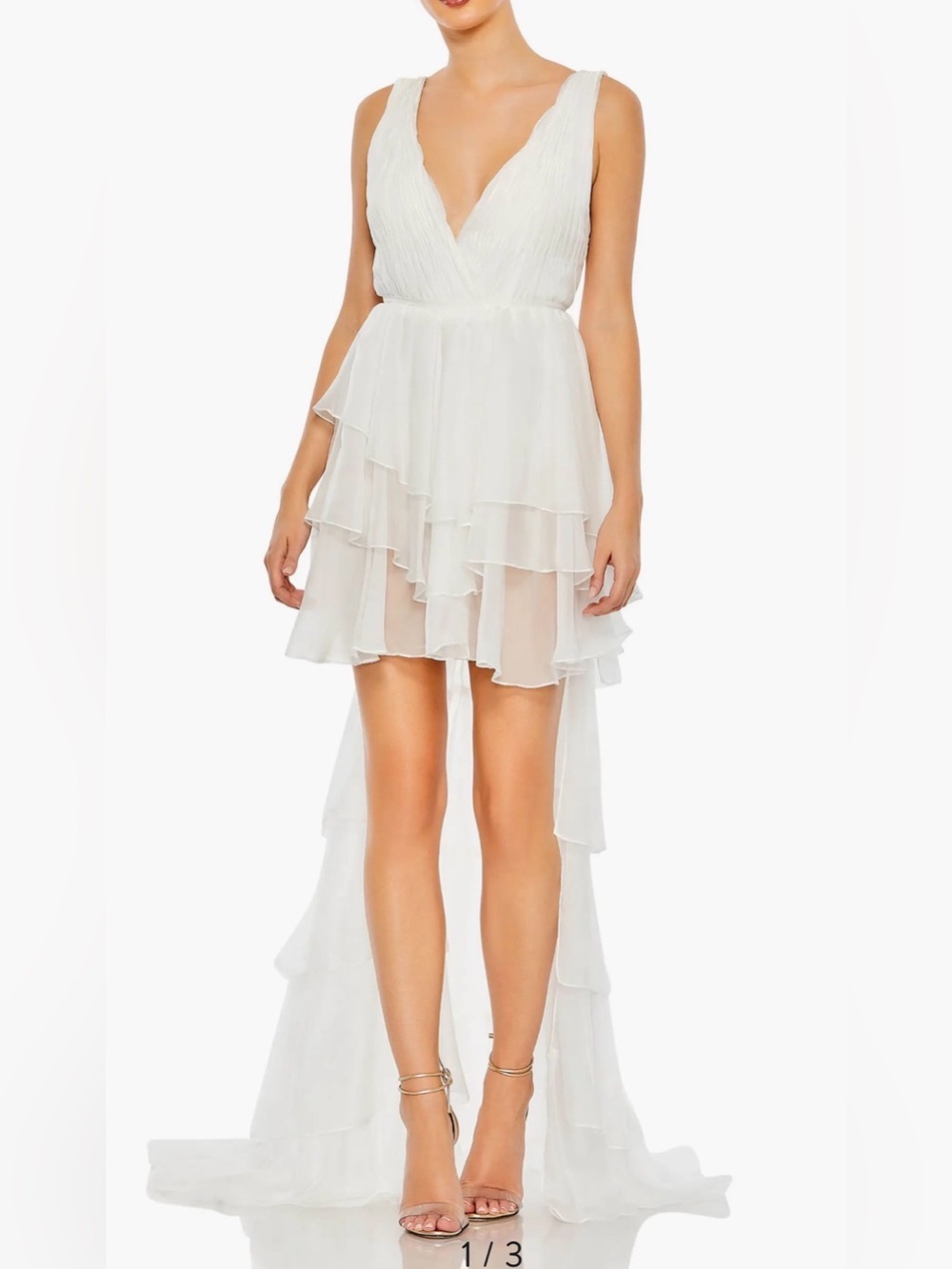 Mac Duggal White Tiered V-Neck Maxi Dresss. Sizes